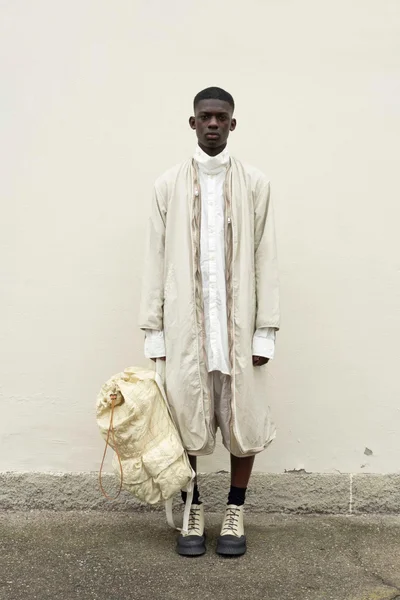 Look 4